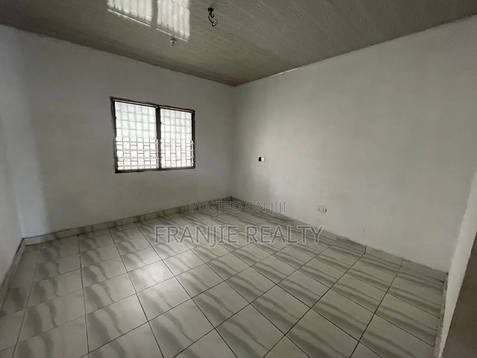 2bdrm Apartment in Franjie Realty, Weija for rent