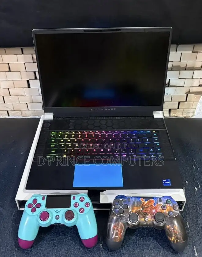 Laptop Dell Alienware X16 R1 16GB Intel Core I7 SSD 1T