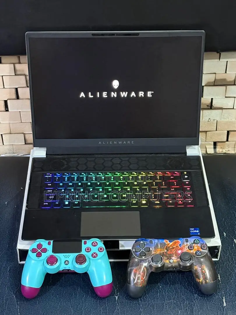 Laptop Dell Alienware X16 R1 16GB Intel Core I7 SSD 1T