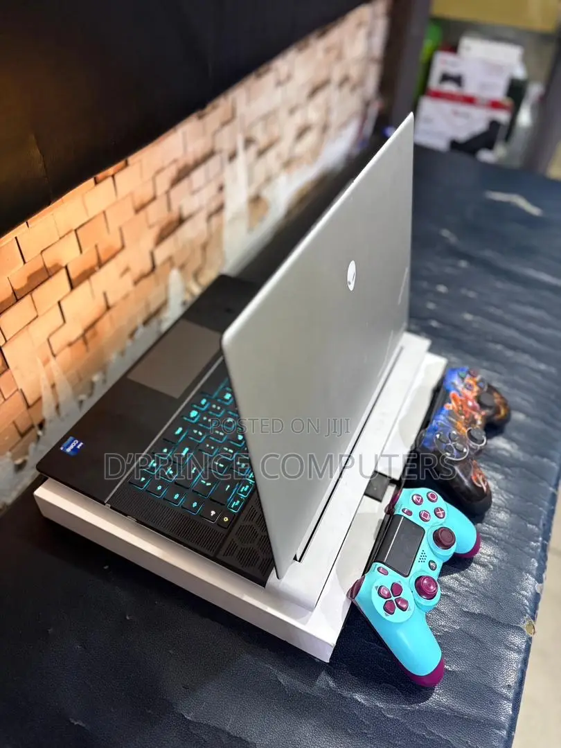 Laptop Dell Alienware X16 R1 16GB Intel Core I7 SSD 1T