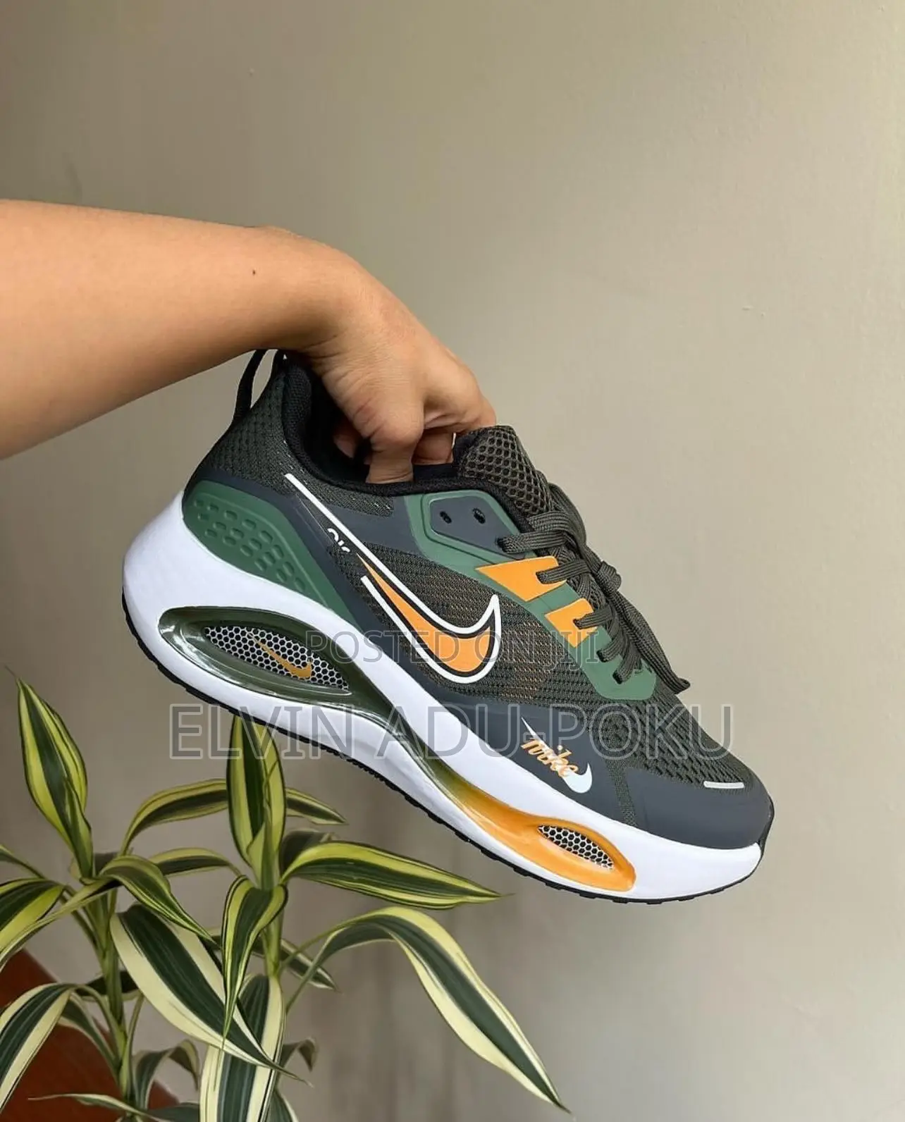 Nike Air Max Zoom Sneaker In Different Colours , Swipe >>>>