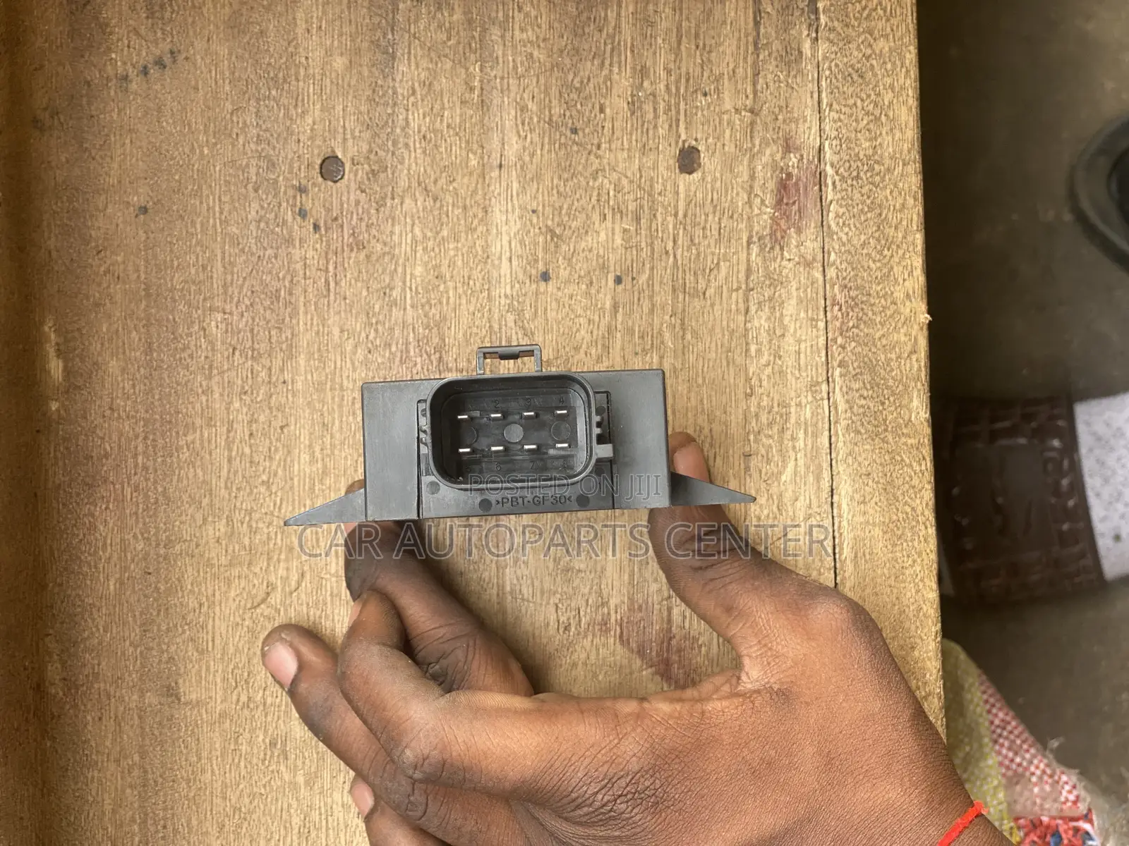 Range Rover and Jaguar Fuel Relay