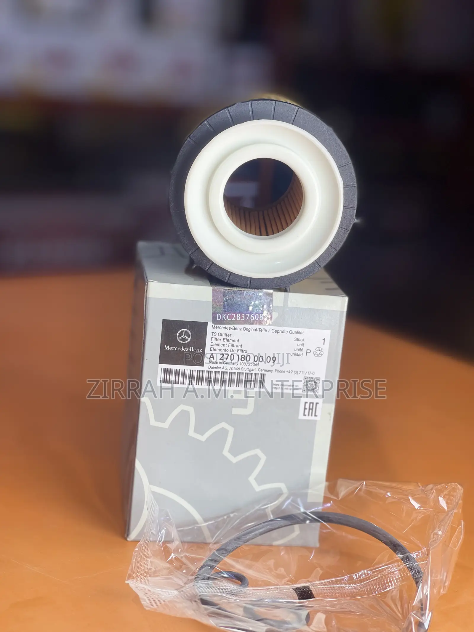 Oil Filter a for M. Benz A220 C300 C350e Cla250 E300 Slc300