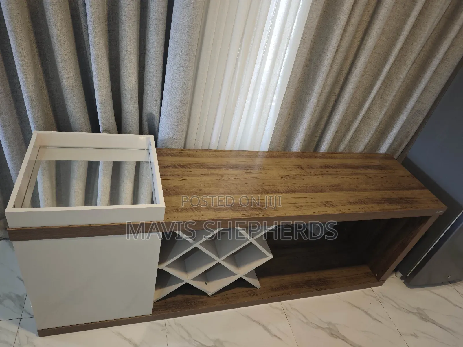 Mini Bar Console