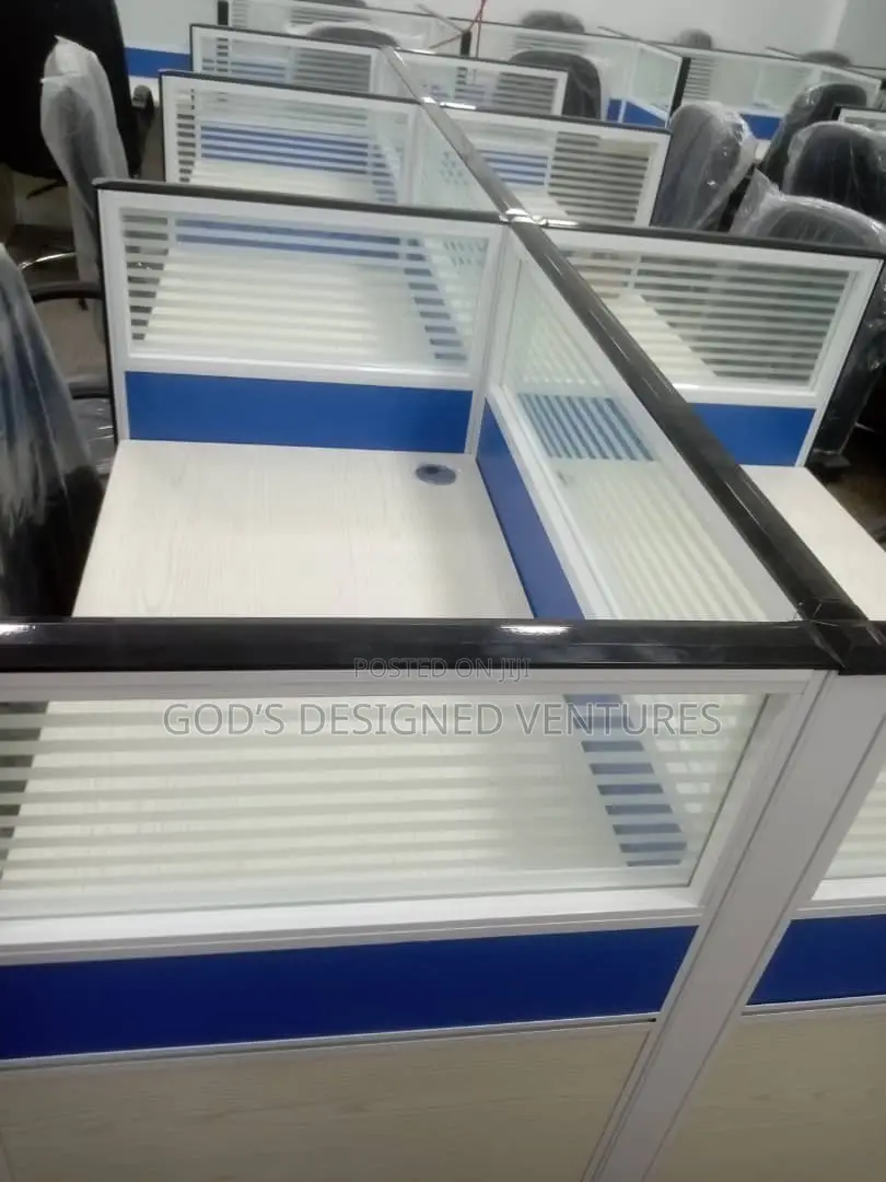 Solid and Well Grounded 6in1 Workstation