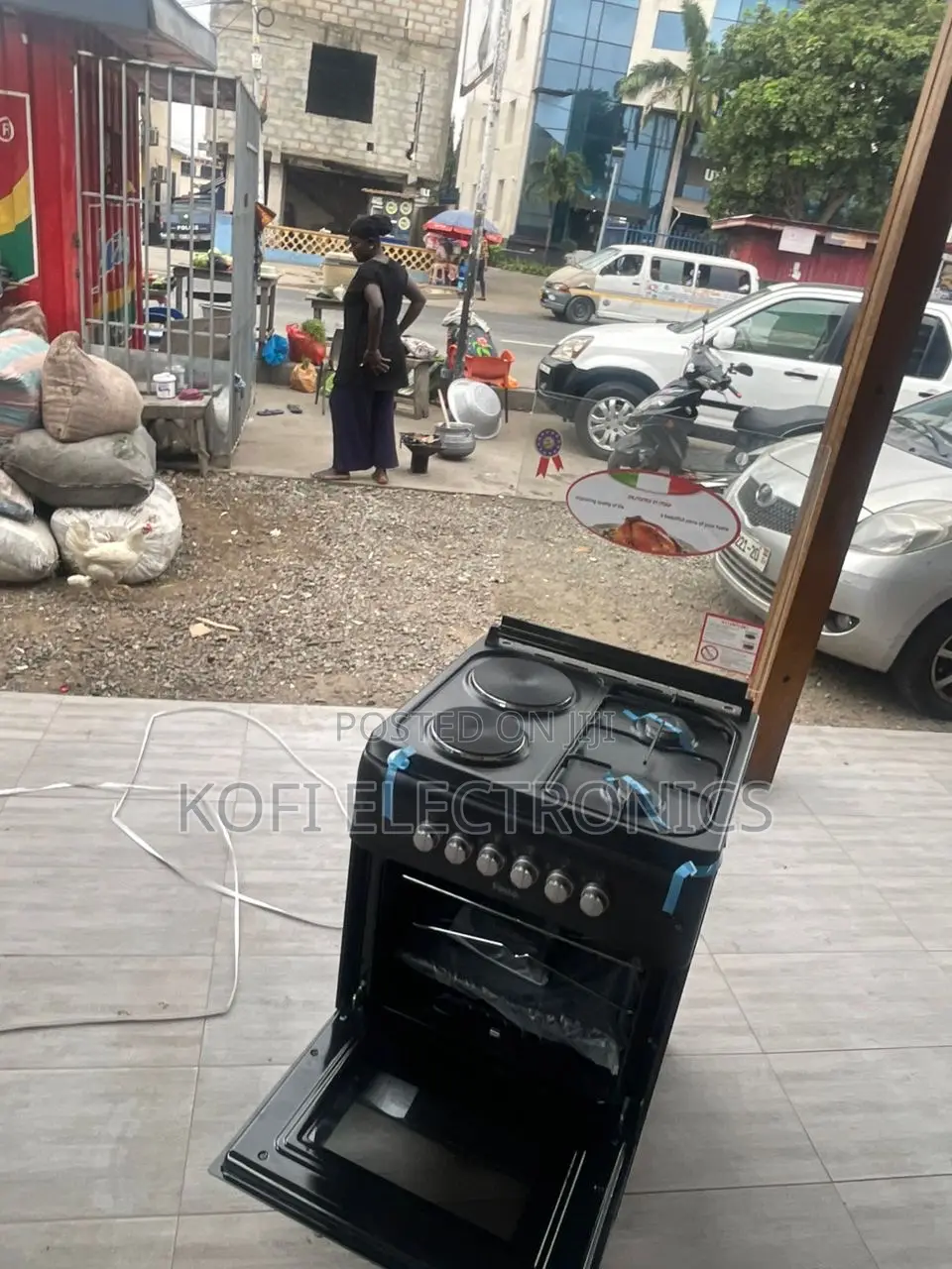 2 Gas + 2 Electric Cooker With Oven
