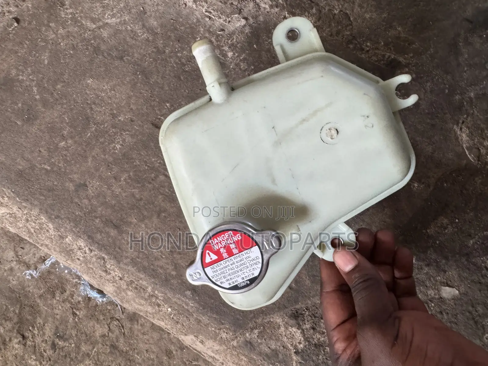 Honda Cr-v 2017,2018 Reserve Container
