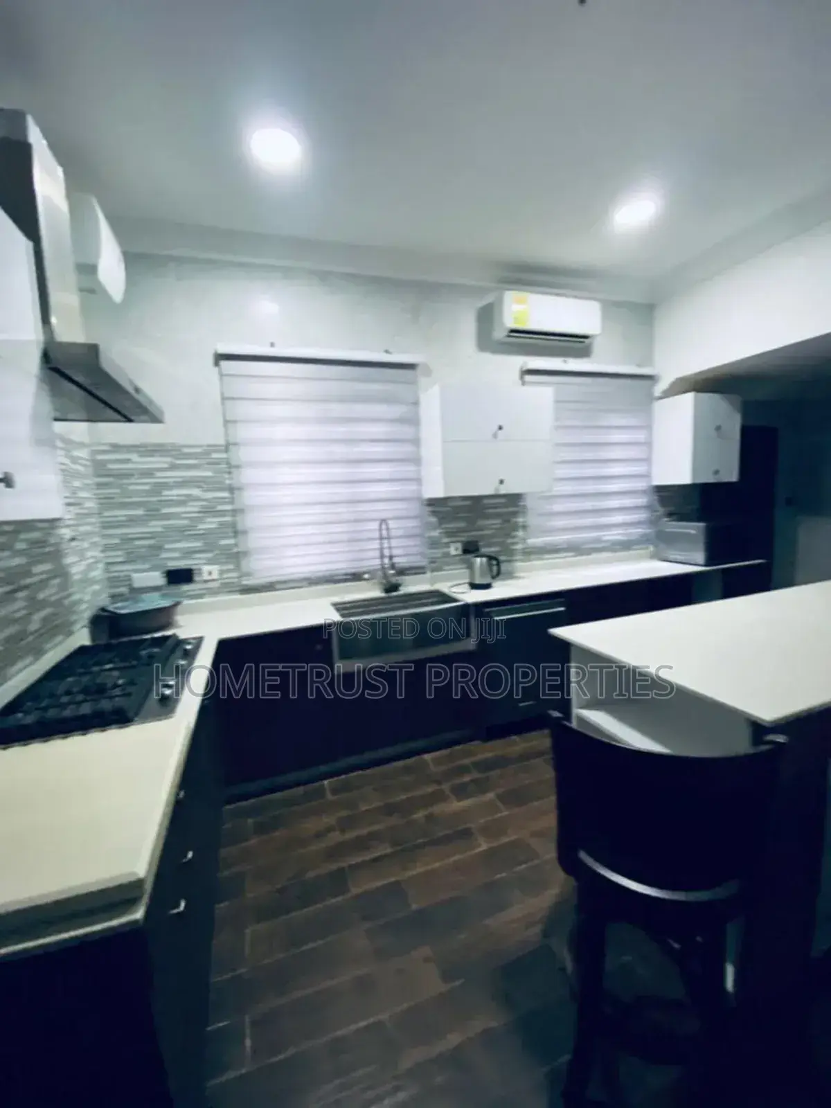 Furnished 7bdrm House in Home Trust, Achimota for sale
