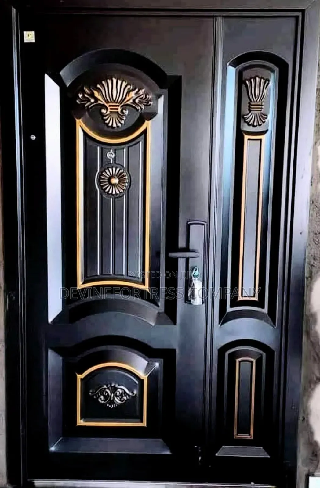 Quality High Tech Paladin Security Door 1 1⁄2 for All Weather