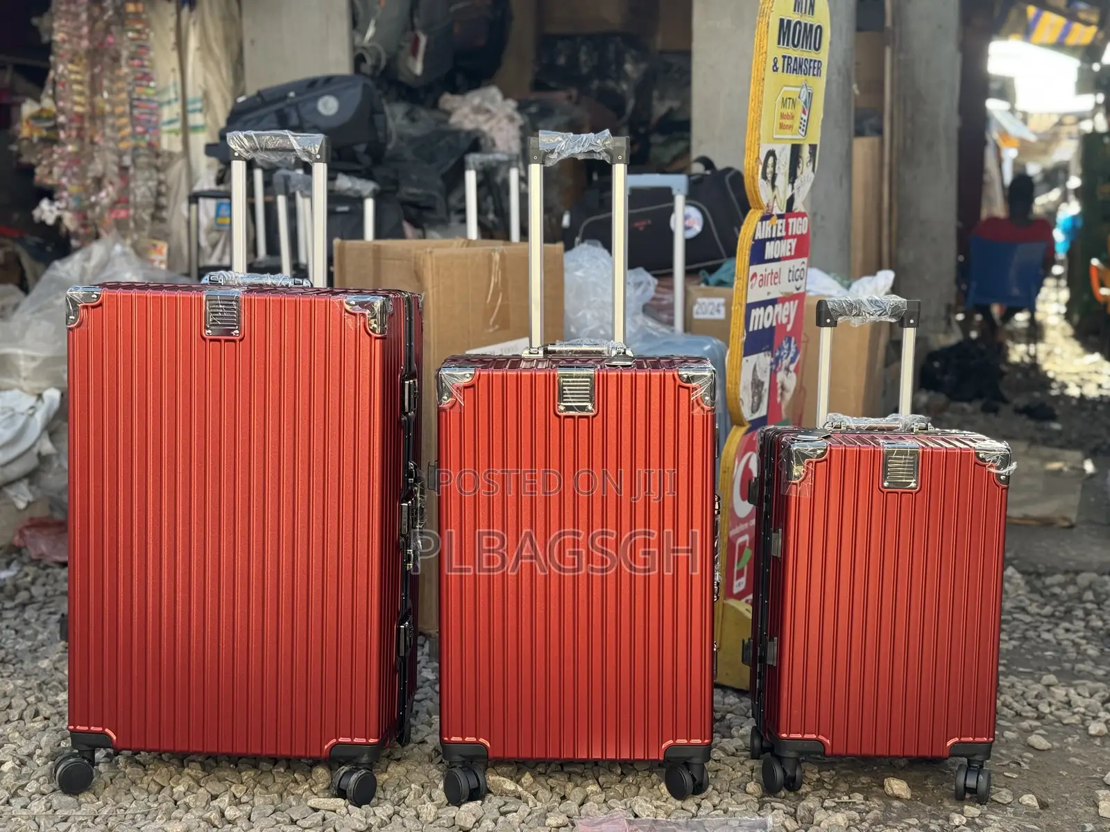 Zipless Trolling Traveling Luxurious Luggage Three in One