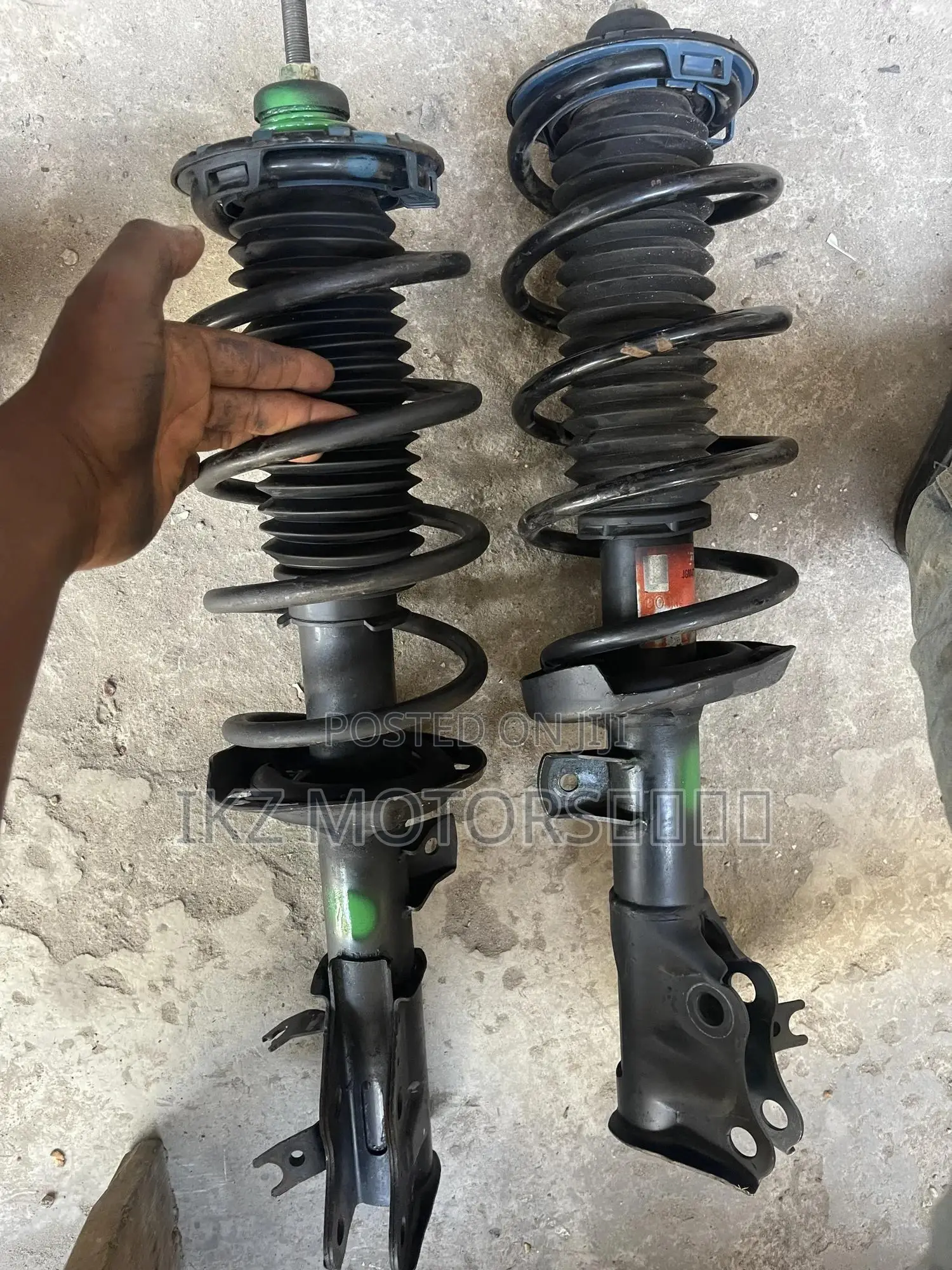 HRV Front Shocks 16-2020