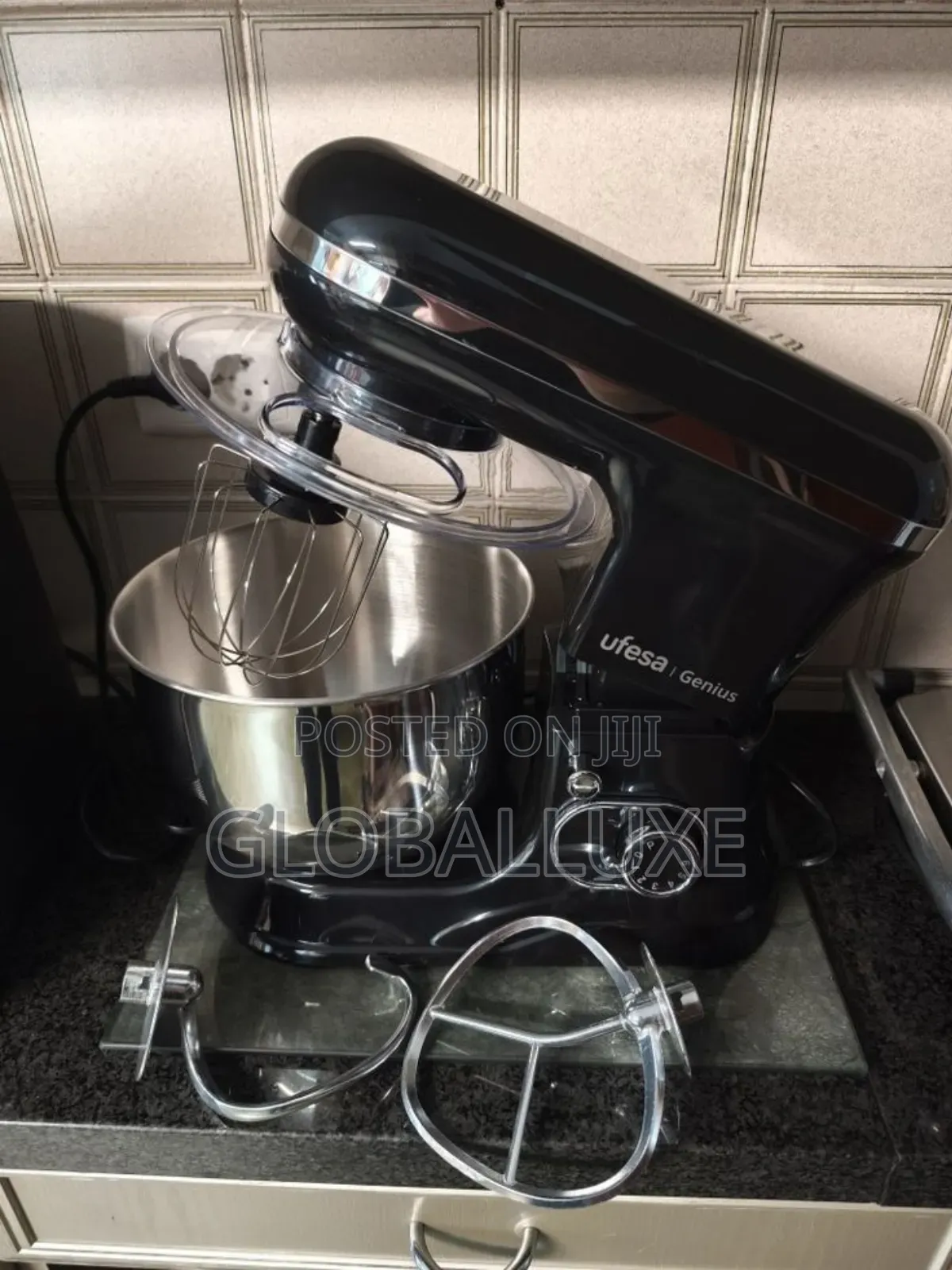 Electric Stand Mixer With Stainless Steel Bowl