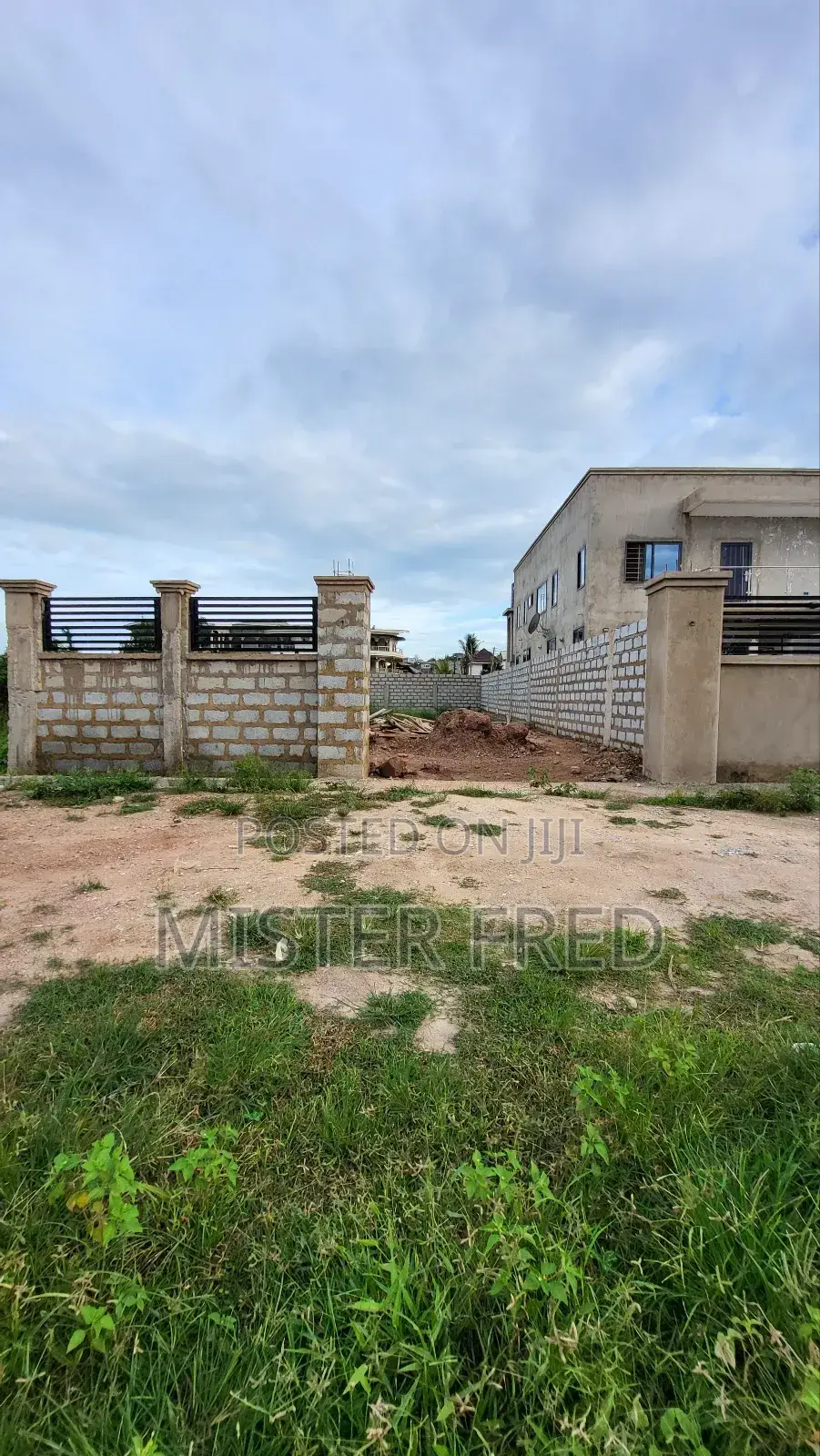 Fenced Land for Sale at Old Barrier