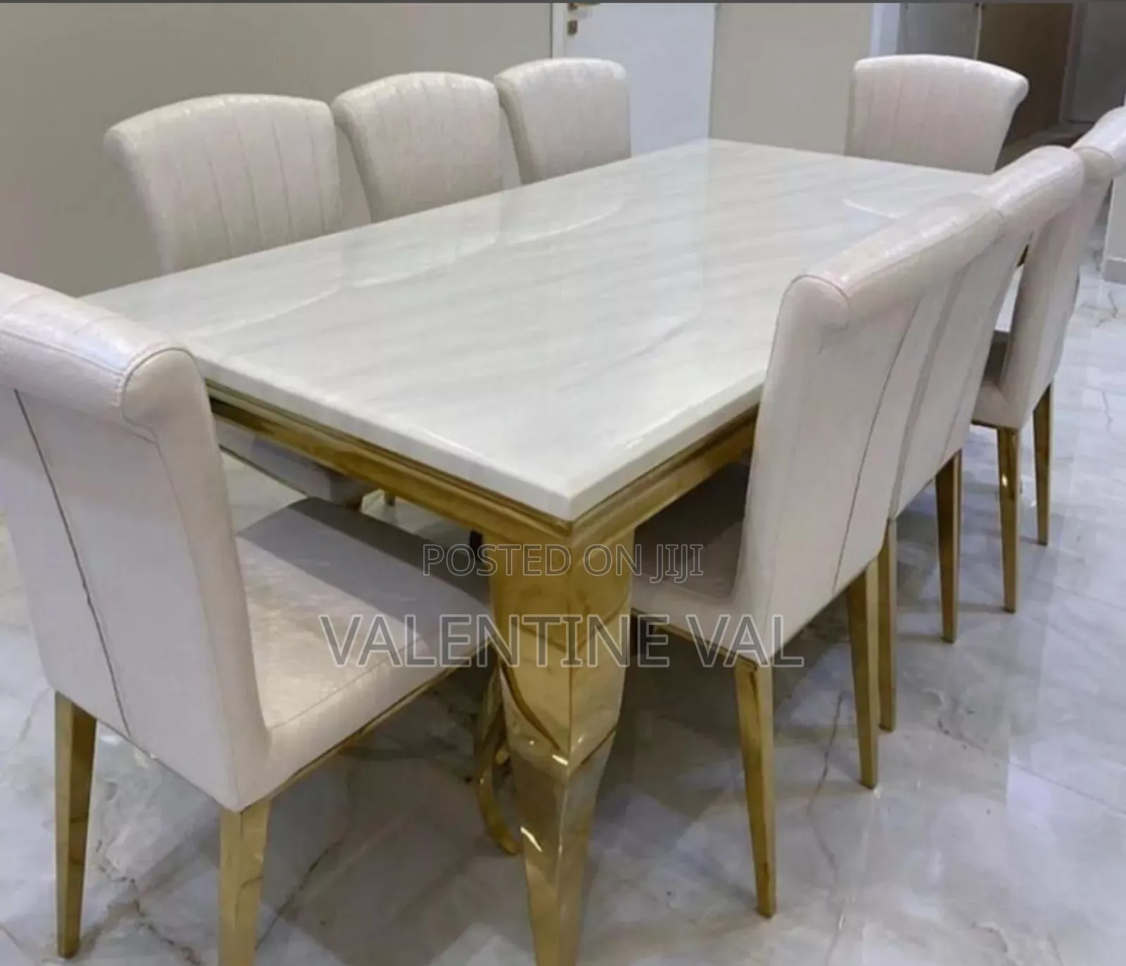 Dinning Set Cool for Your Family