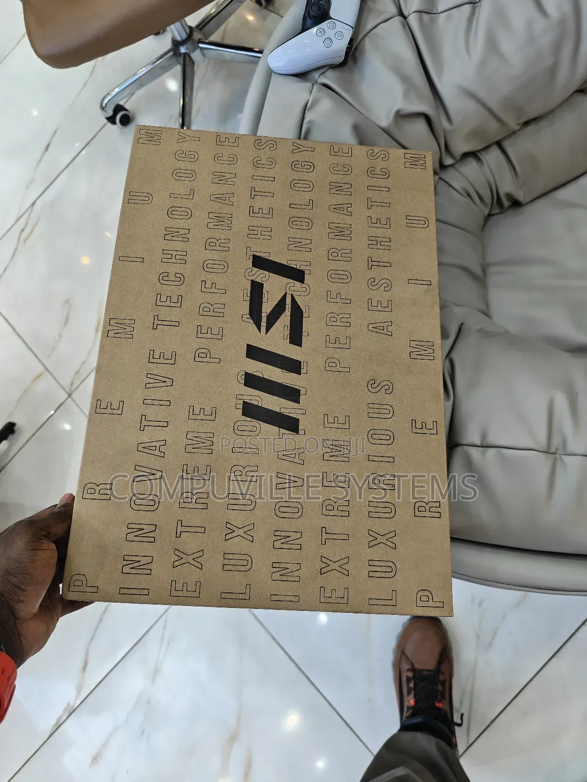 New Laptop MSI Katana 15 16GB Intel Core i7 SSD 1T