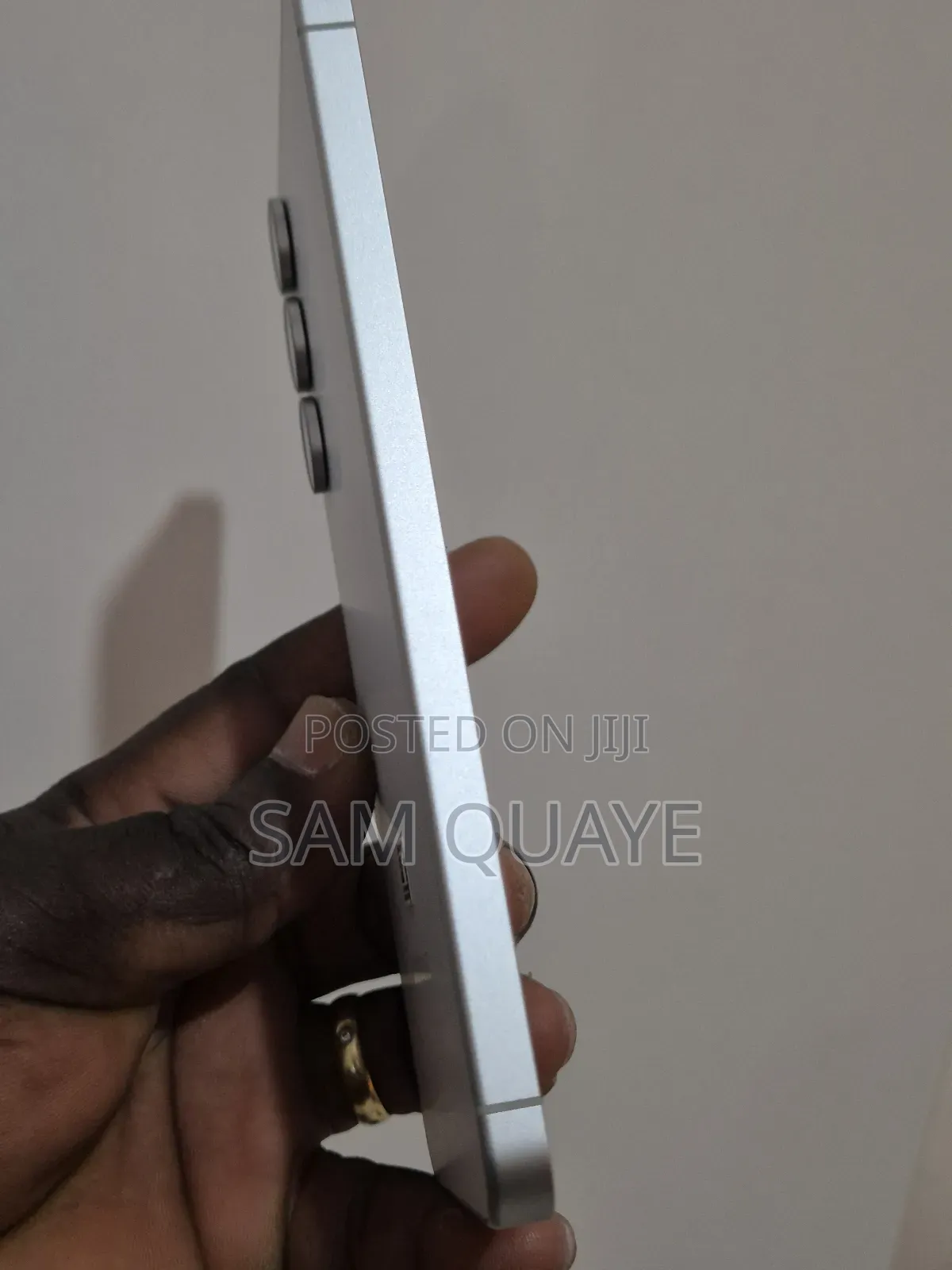 New Samsung Galaxy S25 FE 256 GB Gold