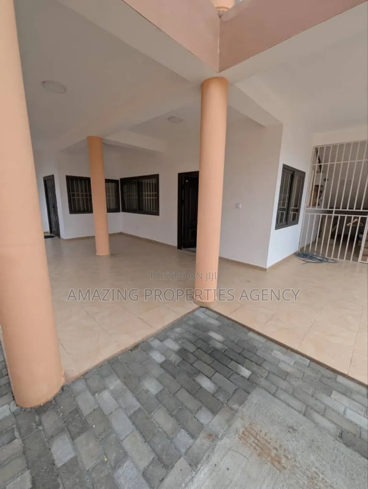 4bdrm House in Cantonments for sale
