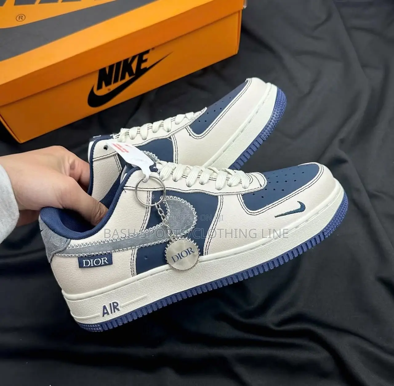 Nike Sneakers