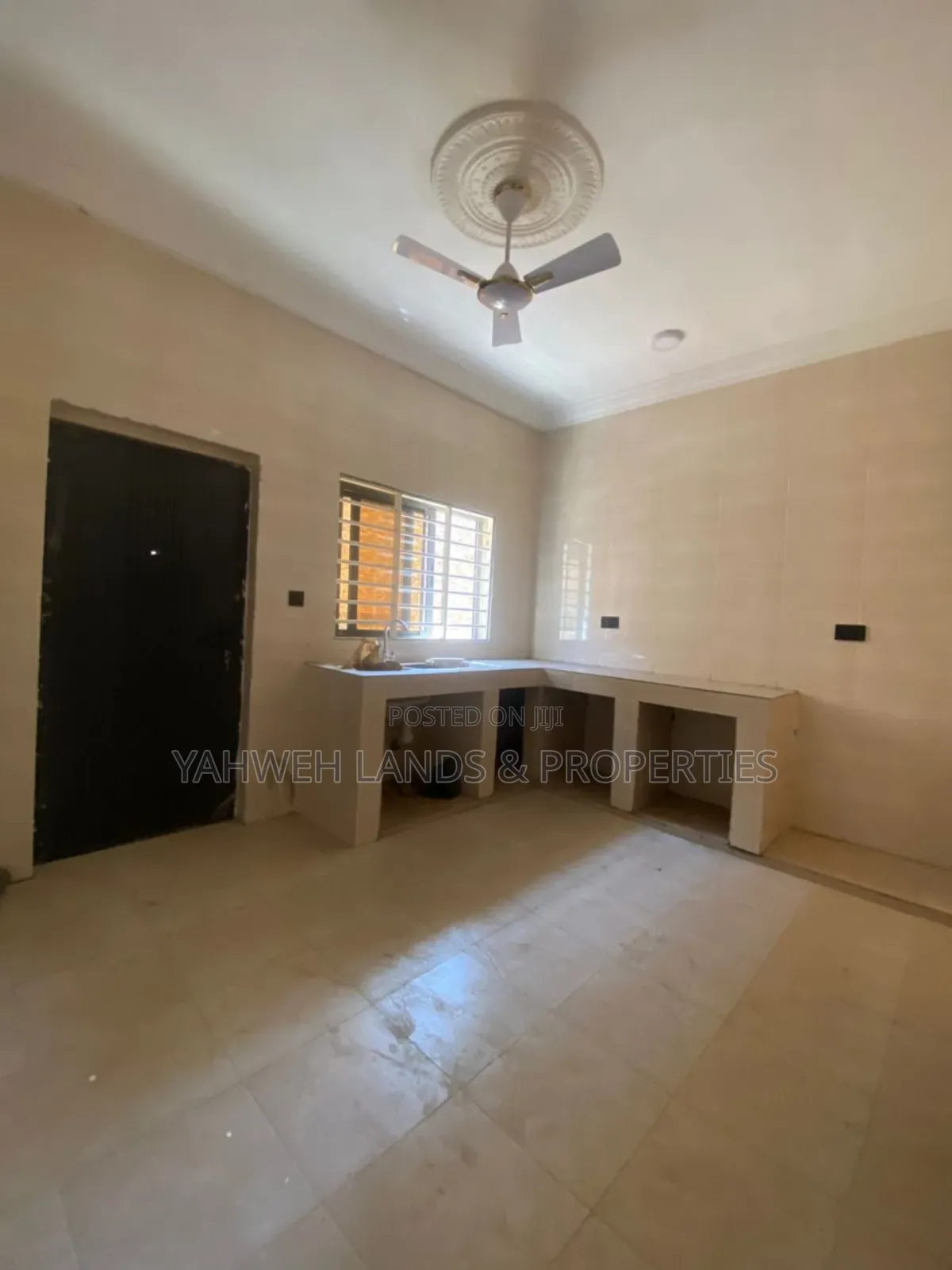 2bdrm Apartment in Spintex for rent