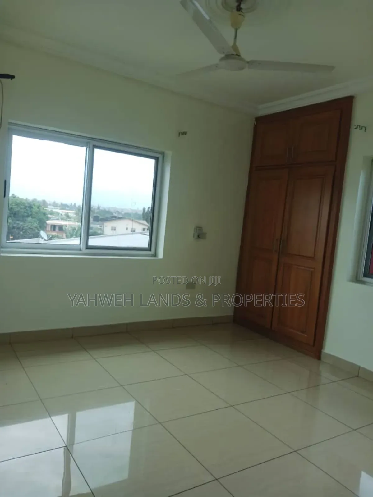 3bdrm Apartment in Teshie for rent
