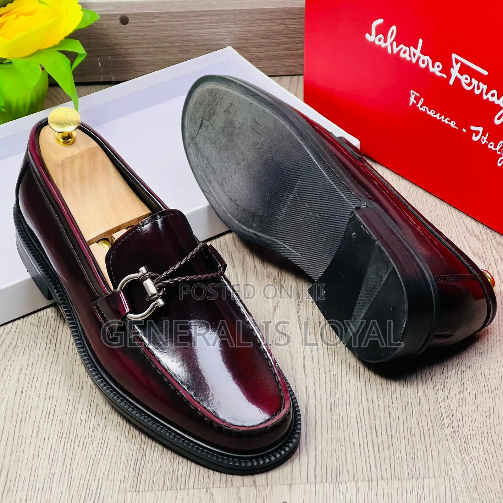 Salvatore Ferragamo Wine Men’S Leather Laceless Shoe