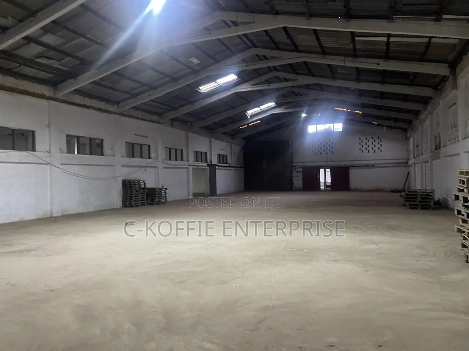 Big Warehouse on 2.5 Acers Land for Sale at Graphics Road