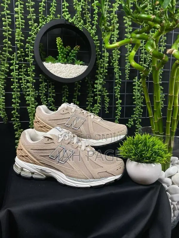 Mesh New Balance 1906