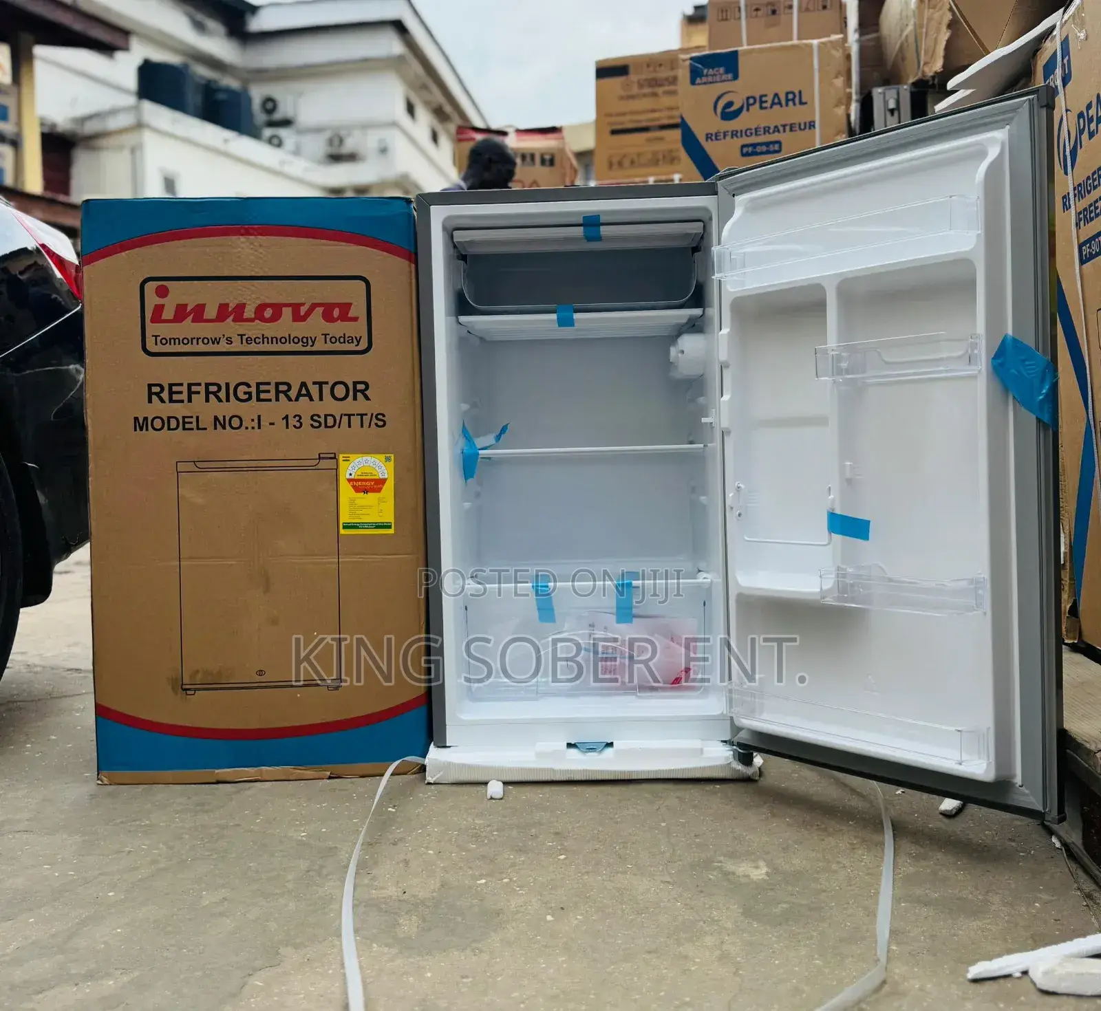 Innova 90l Table Top Fridge
