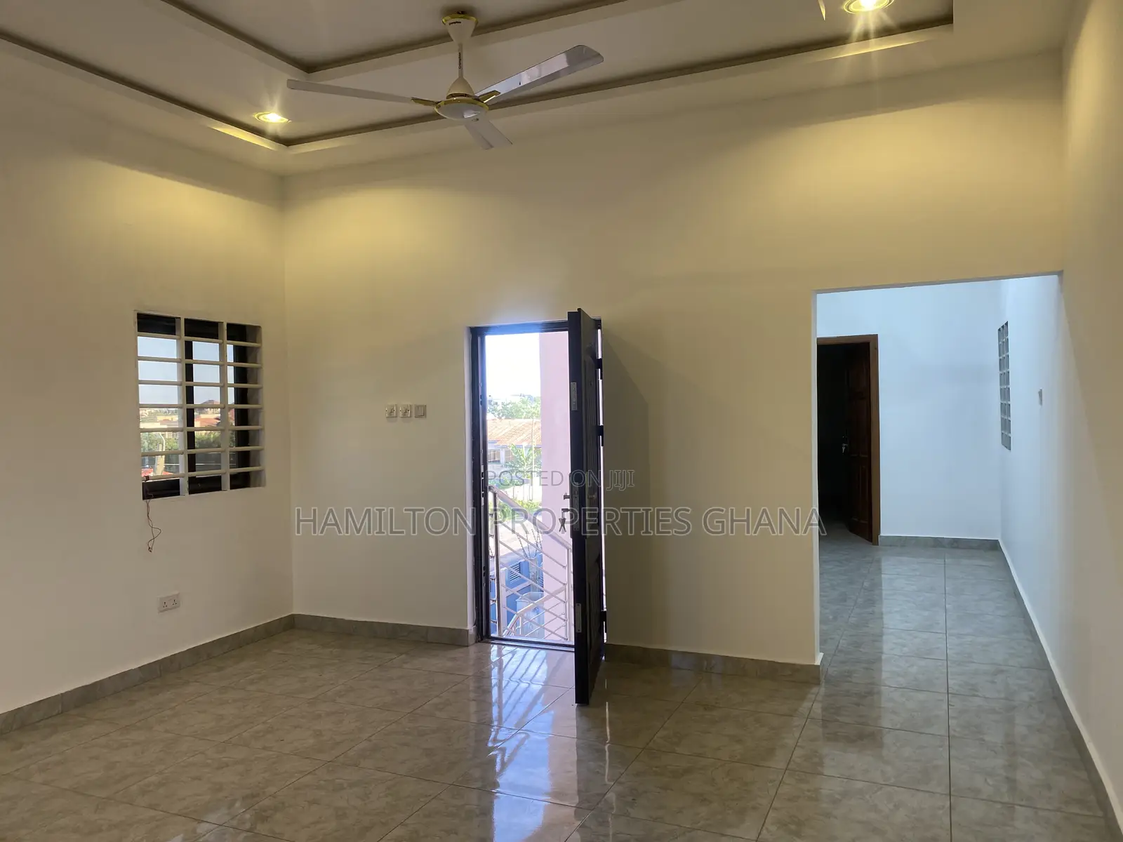 2bdrm Apartment in Botwe School for rent