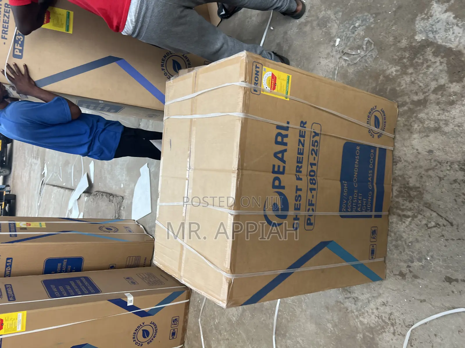 Sealed in Box Pearl PCF-1801-25y 150liters Single Door Chest Freezer.