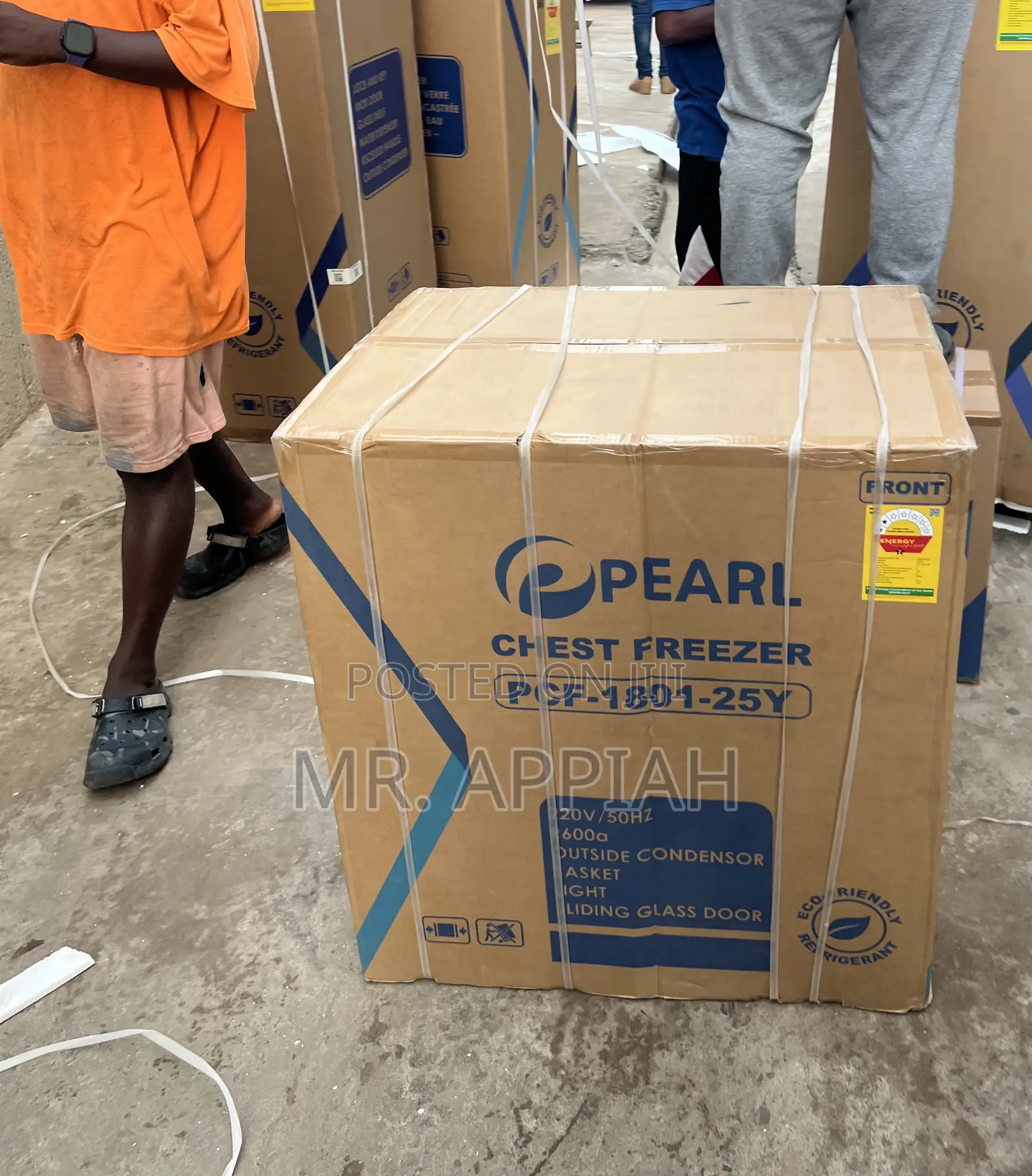 Fast Cooling Pearl PCF-1801-25y 150liters Single Door Chest Freezer.
