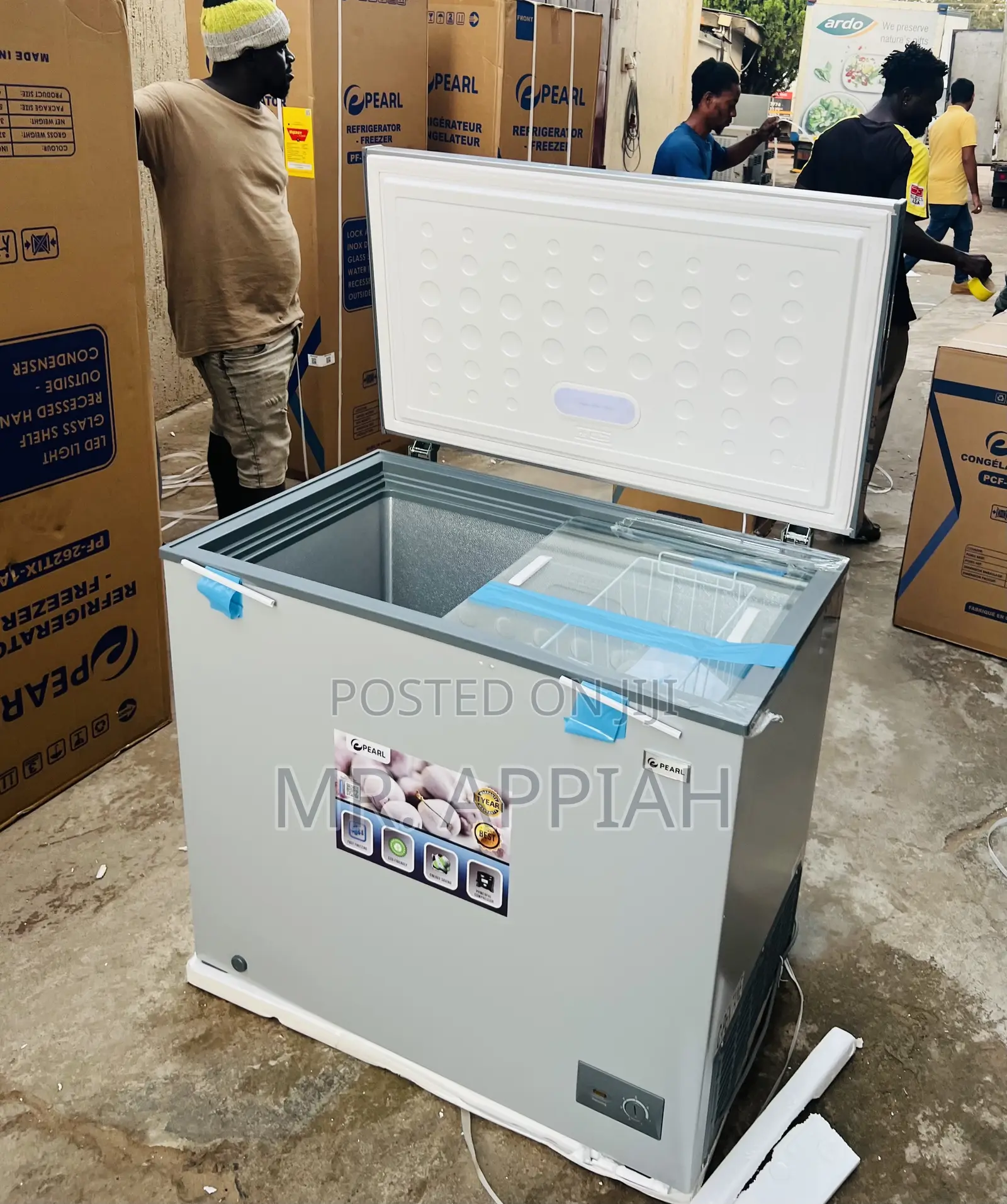 Sealed in Box PCF-2530-1a —200ltrs Single Door Chest Freezer 