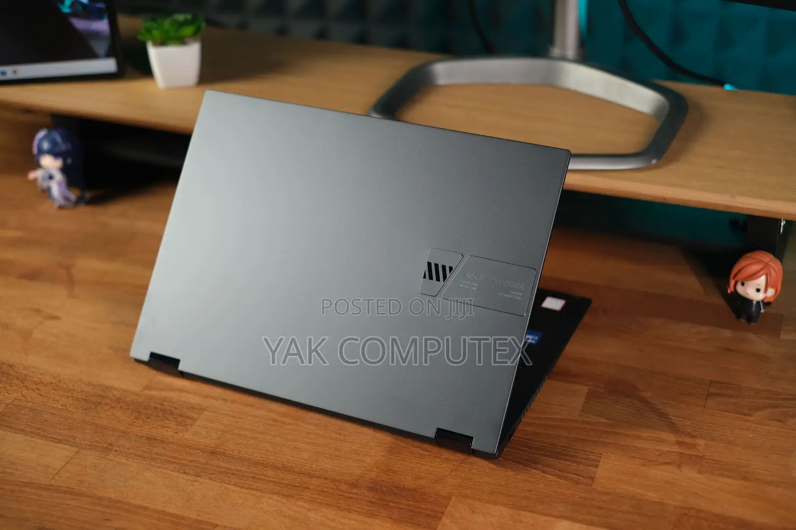 New Laptop Asus VivoBook Flip 14 TP401NA 8GB Intel Core i3 SSD 256GB