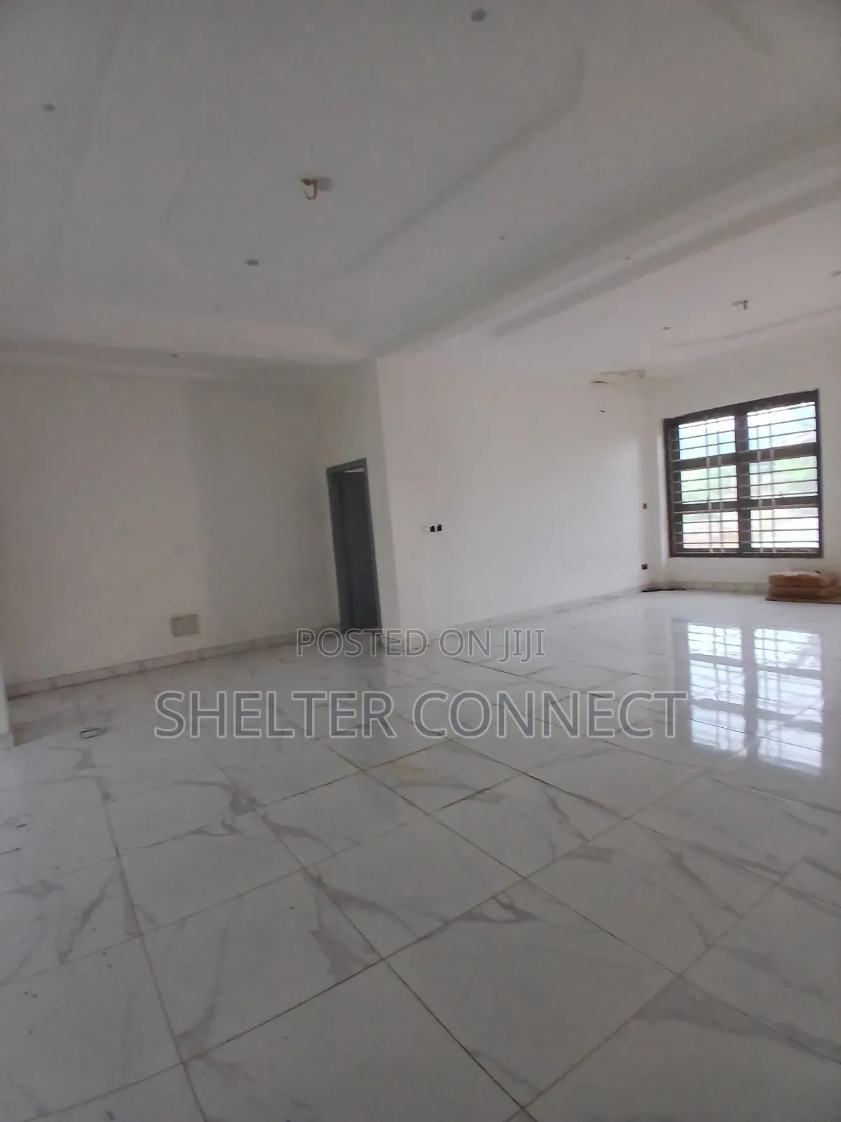 3bdrm Block of Flats in Teiman, Oyarifa for rent