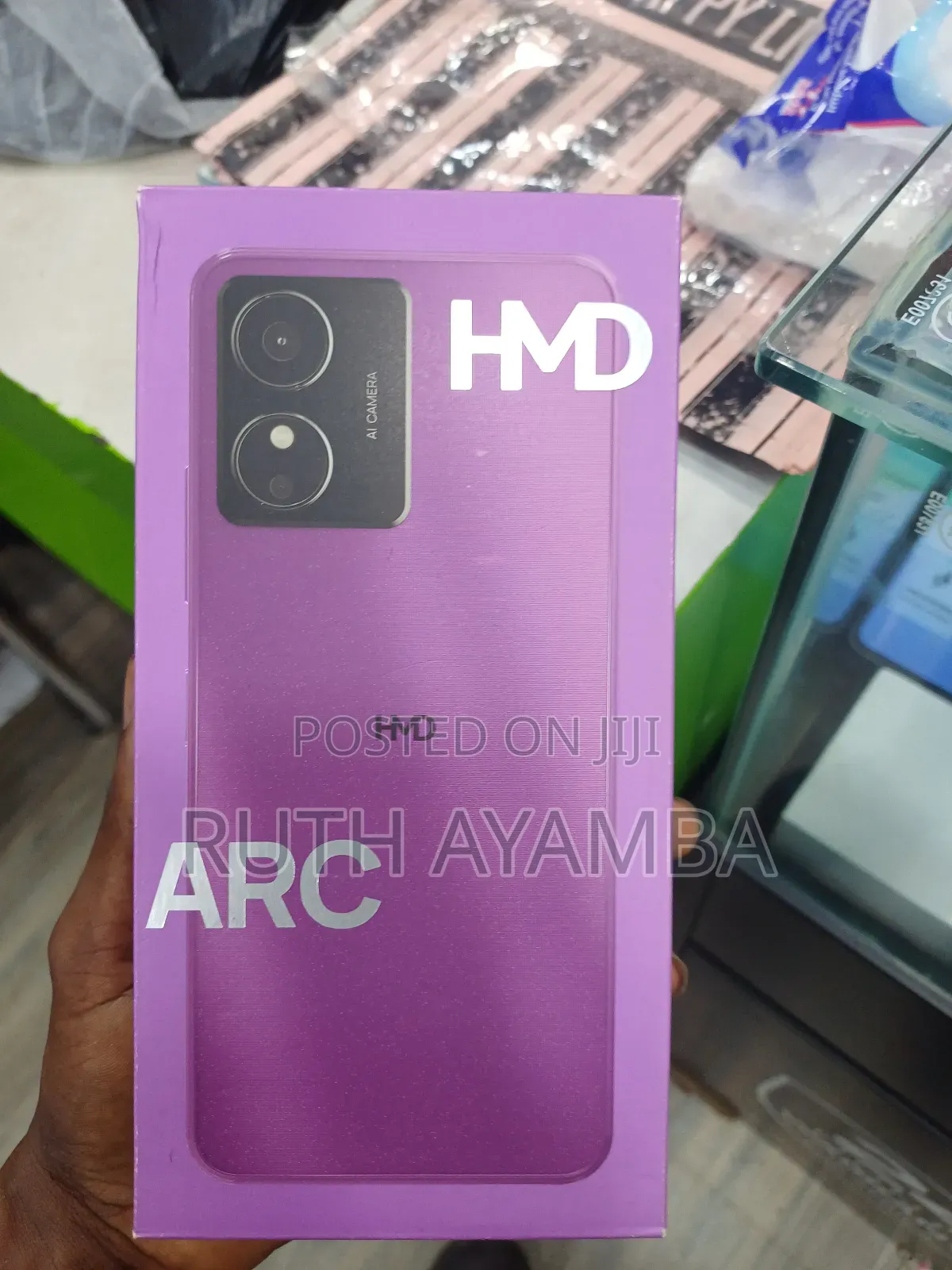 New HMD Arc 64 GB Black