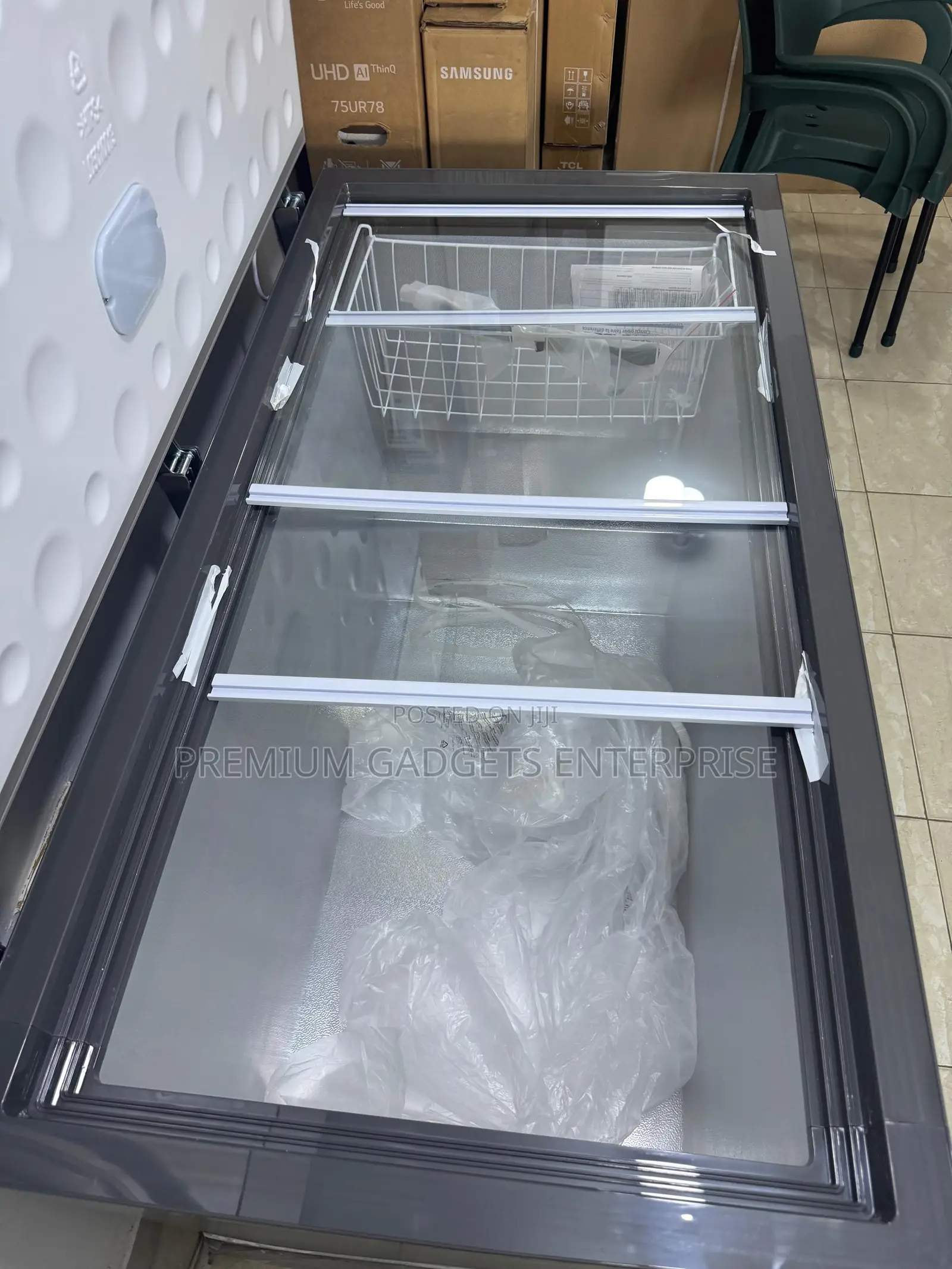 Nasco 392 Ltrs Chest Freezer Nas-420s-sk | Sliding Glass Door