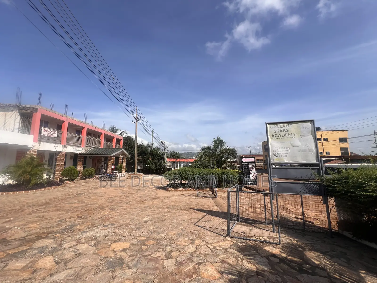 Space Suitable for Church Service or Office for Rent