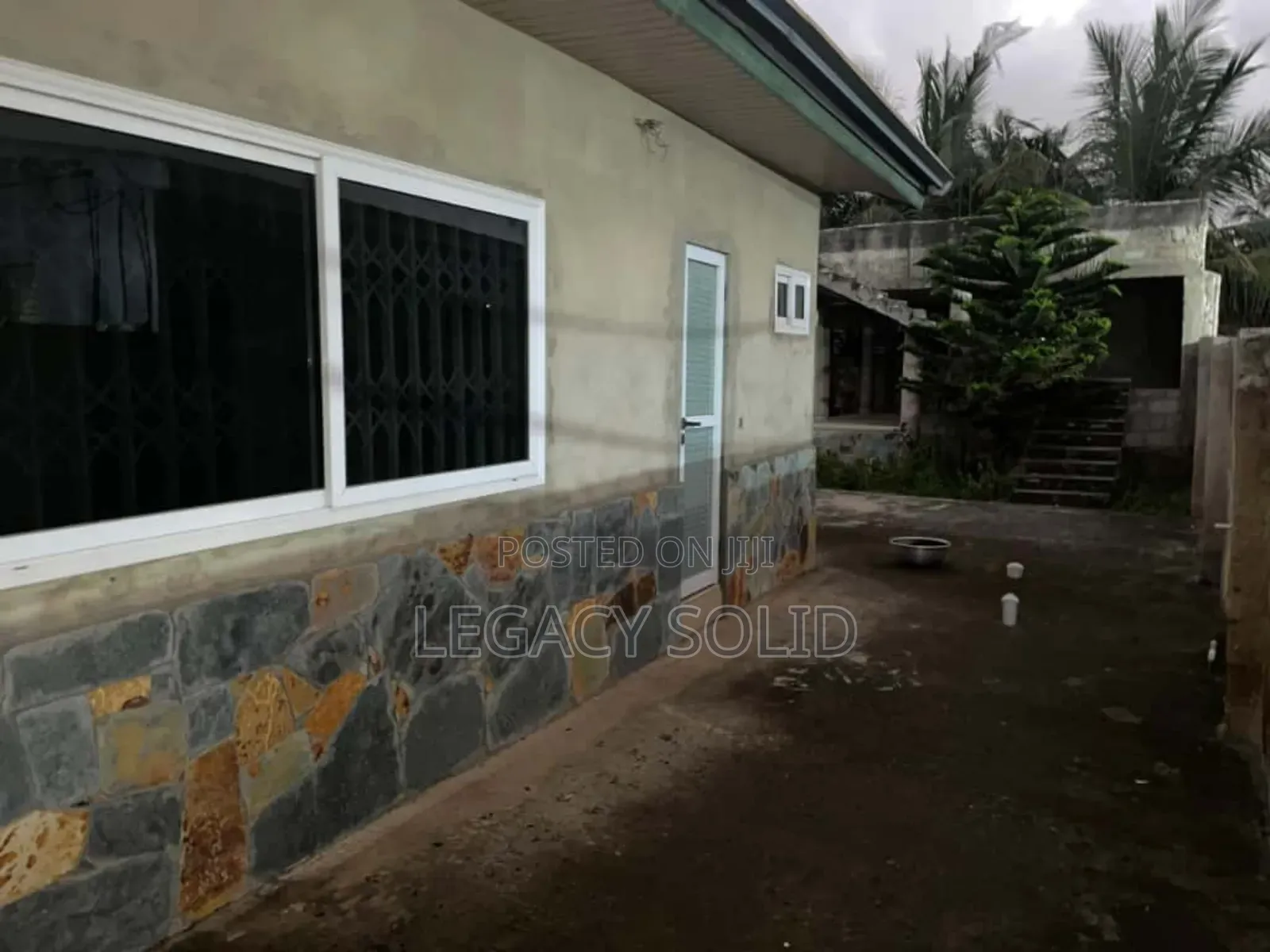 3bdrm House in Legacy Solid Real, Spintex for rent