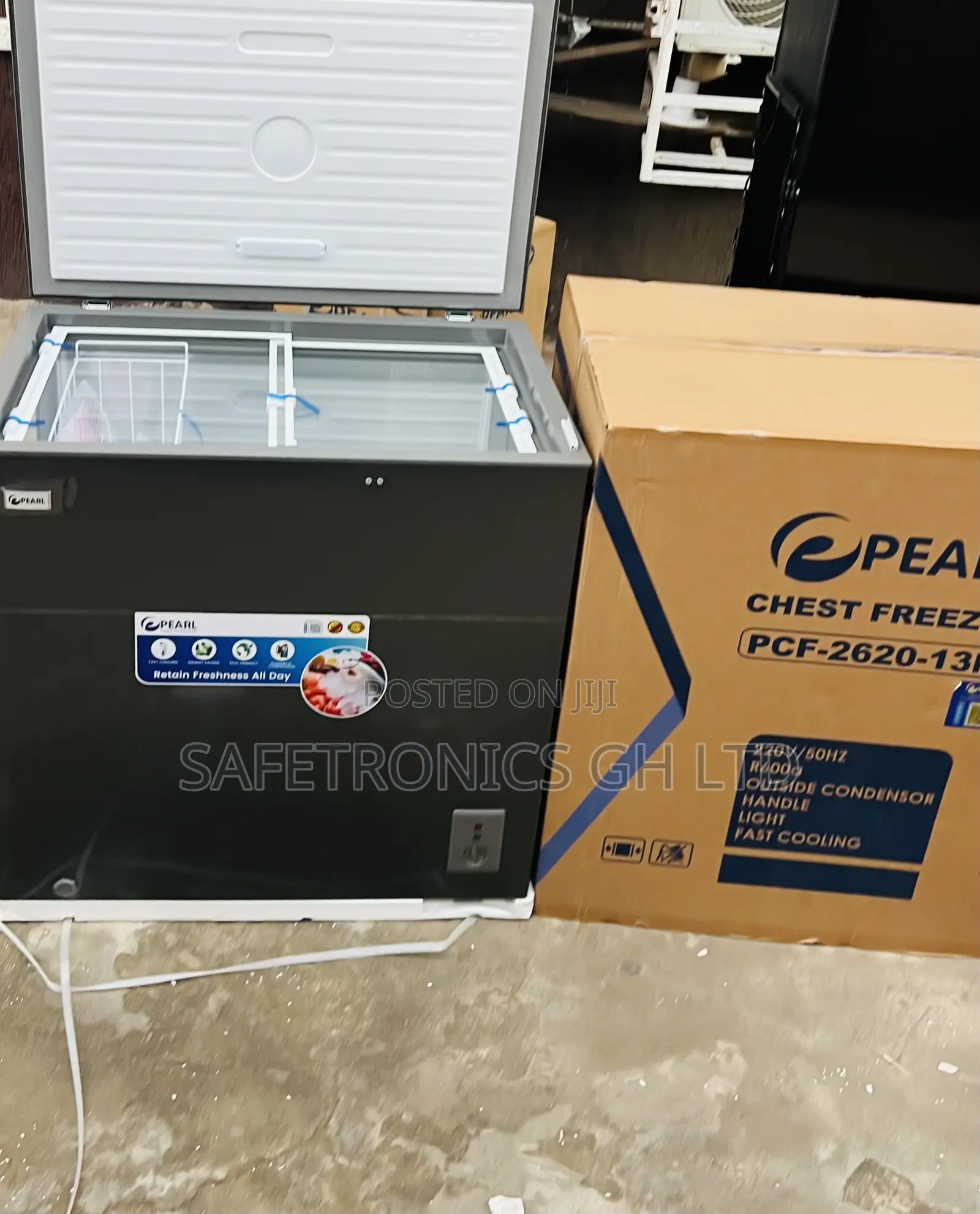 Accessible Singledoor Grey 199l Pearl PCF-2620-13m Freezer