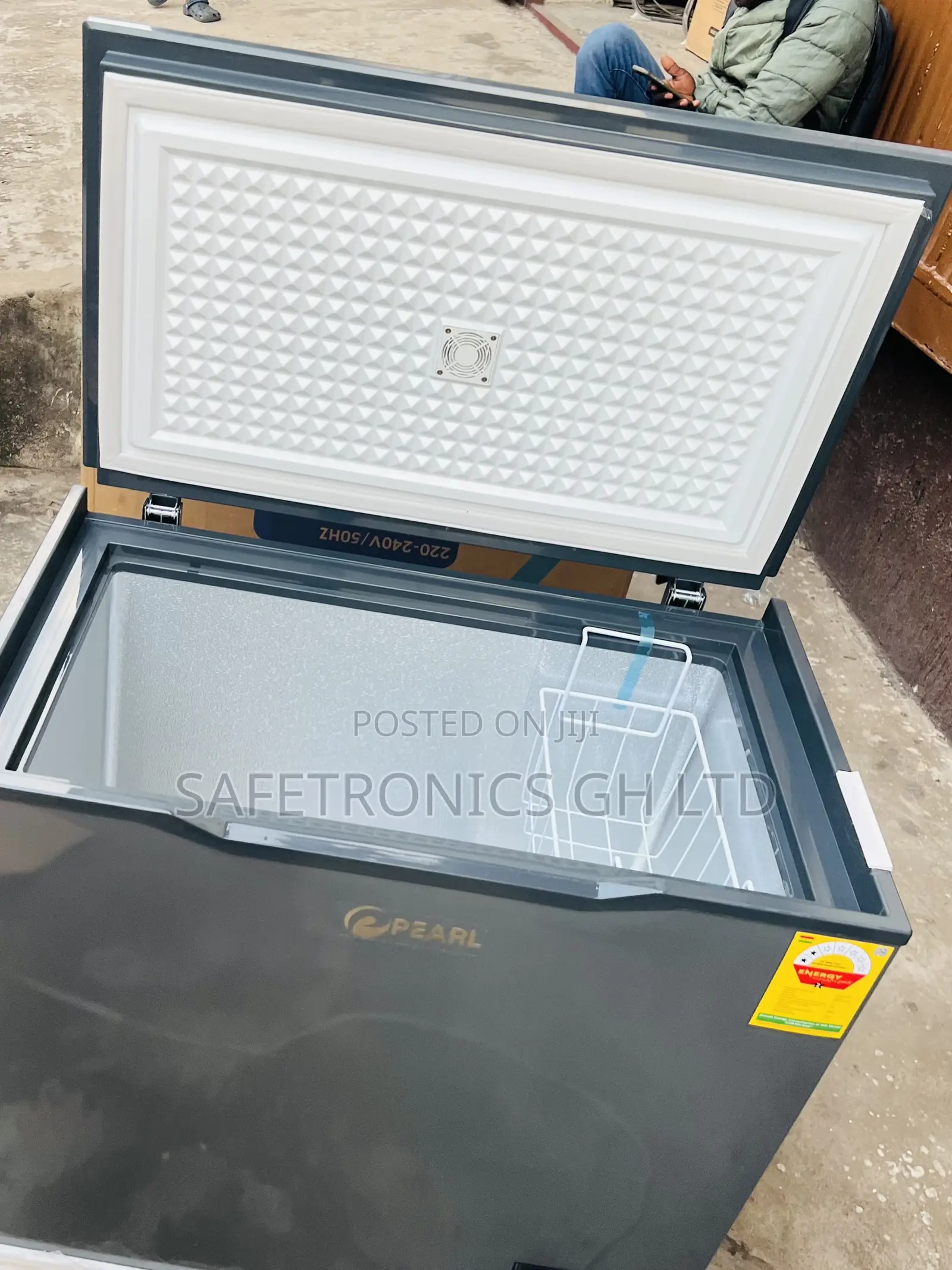 Get High Reliable 188l Pearl PCF-2305-25y Singledoor Freezer