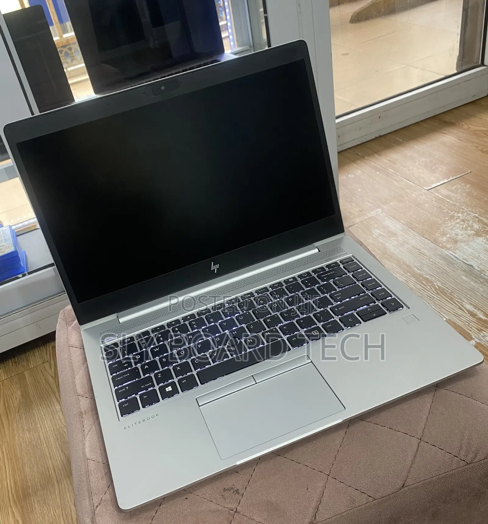 Laptop HP EliteBook 745 G6 8GB AMD Ryzen 3 SSD 128GB