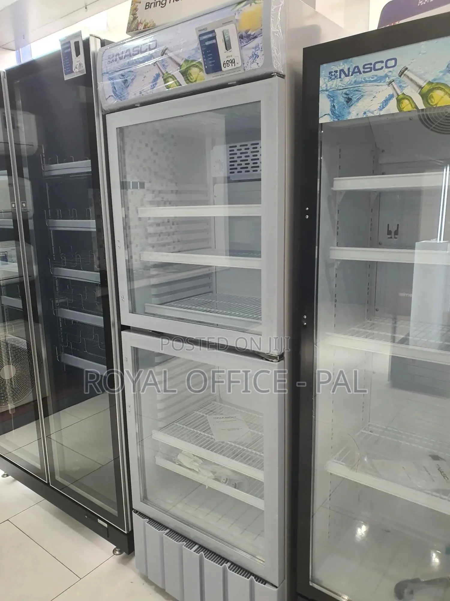 Nasco 400 Liter Glass Like Display Fridge