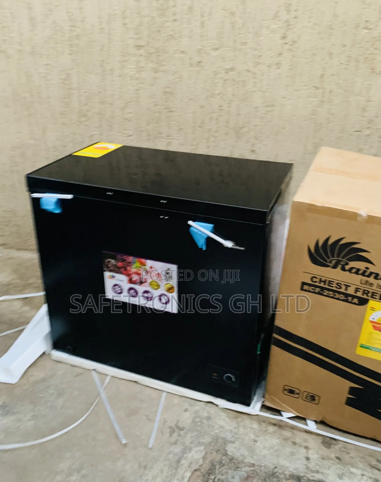 Best Sealed RCF-2530-1a Black 200l Rainbow Electric Deep Freezer