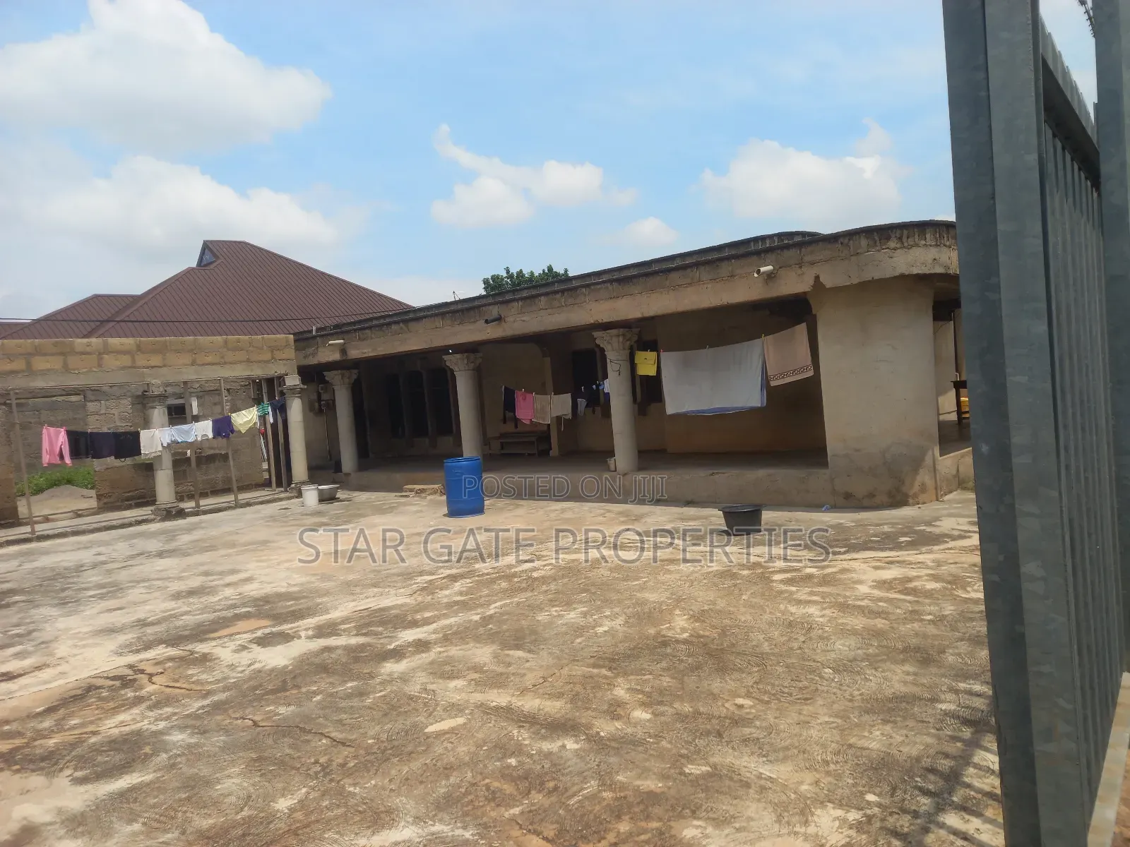 7bdrm House in Buokrom Estate, Kumasi Metropolitan for sale