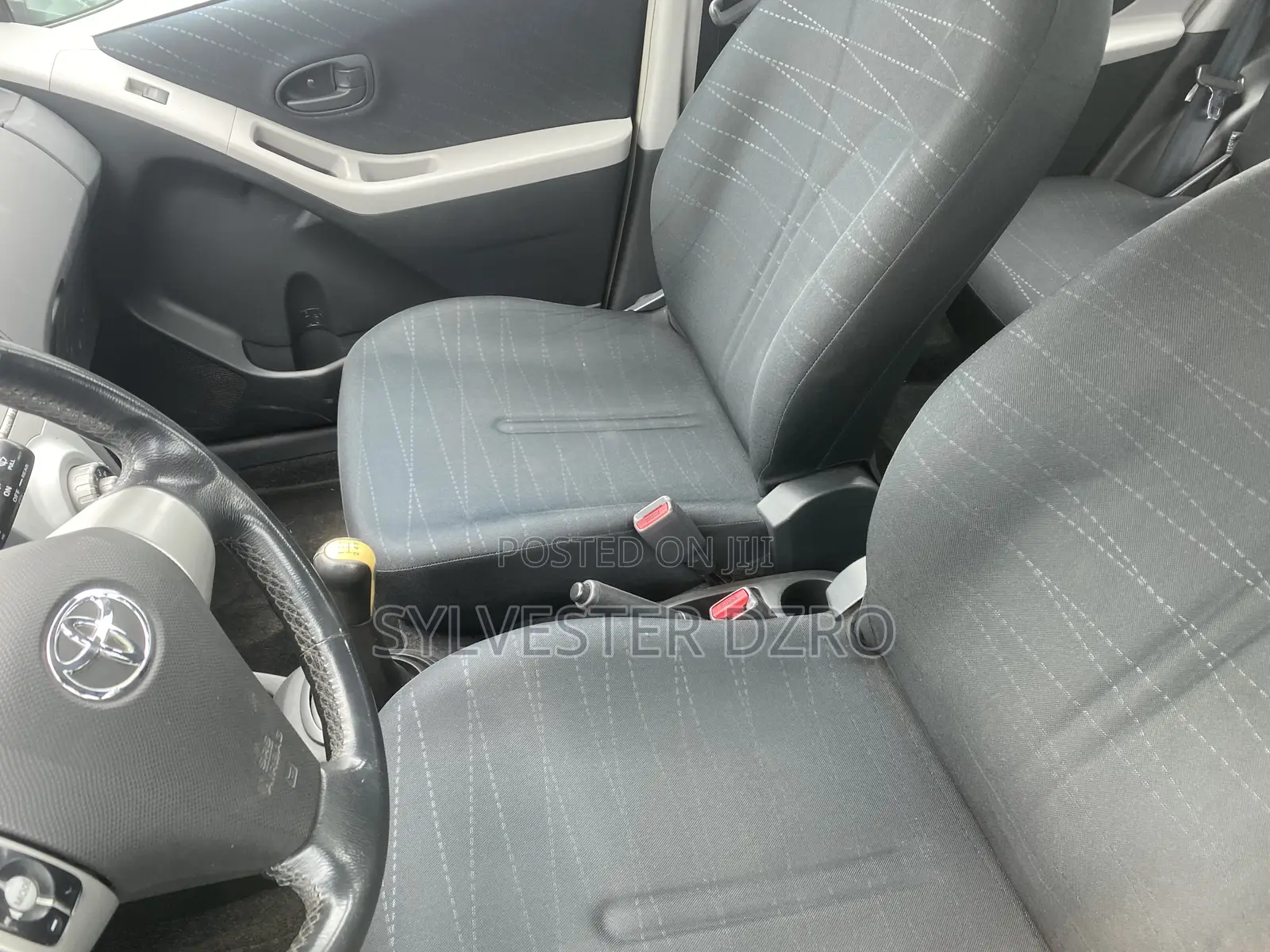 Toyota RAV4 2017 Silver