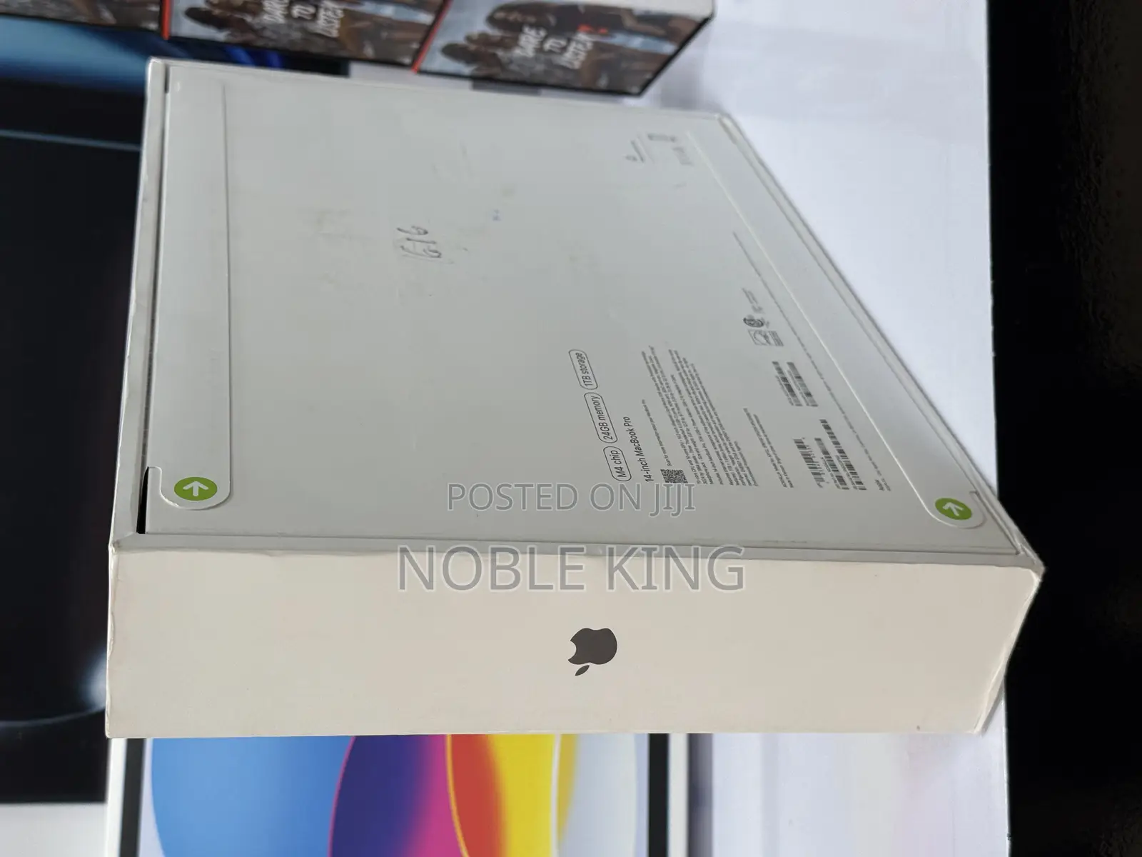 New Laptop Apple MacBook Pro 2024 M4 14-Inch 24GB Apple M4 SSD 1T