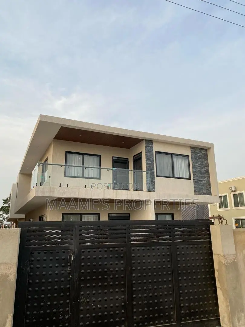 4bdrm Duplex in Amrahia for rent