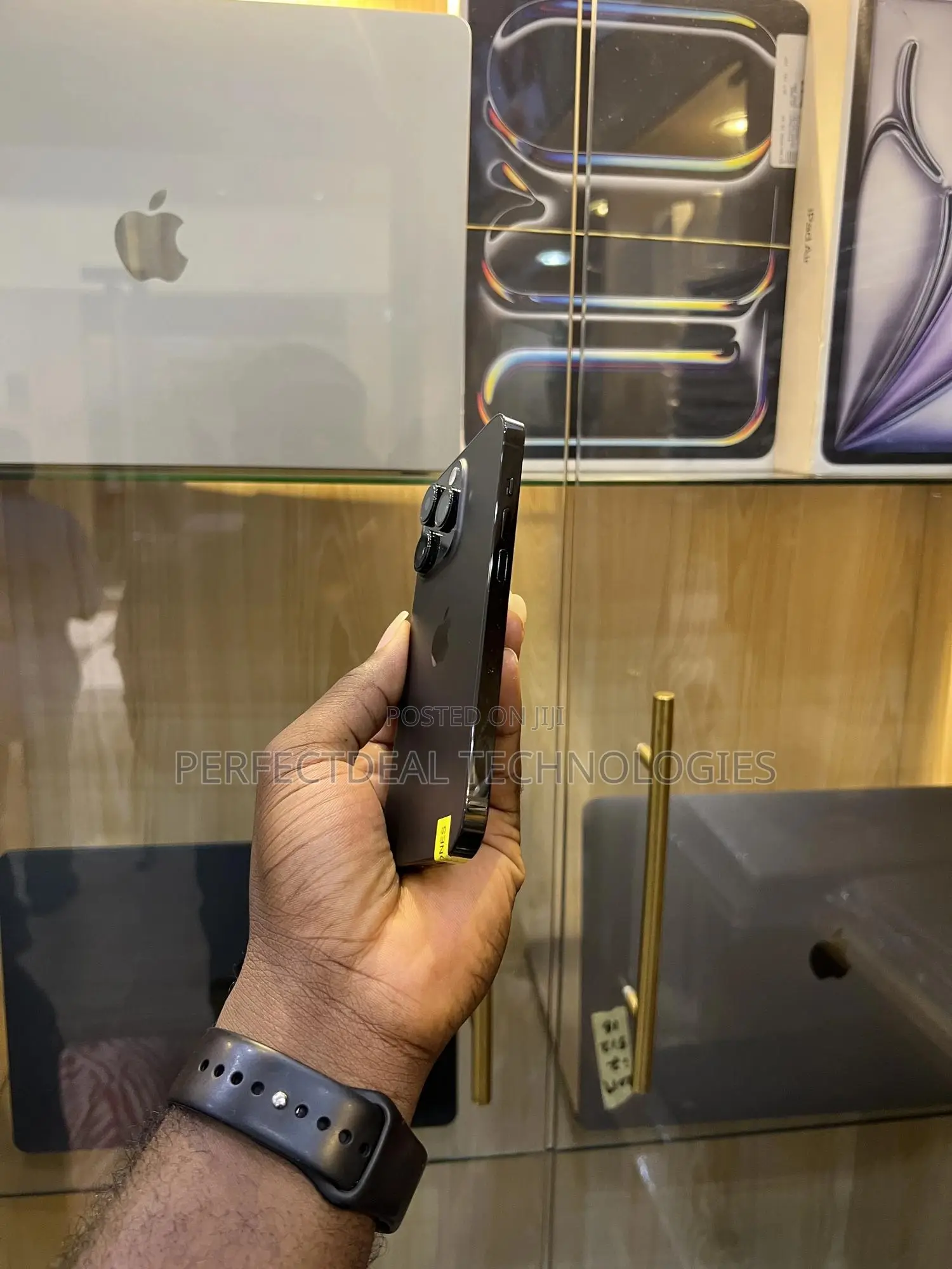 New Apple iPhone 14 Pro 128 GB Black