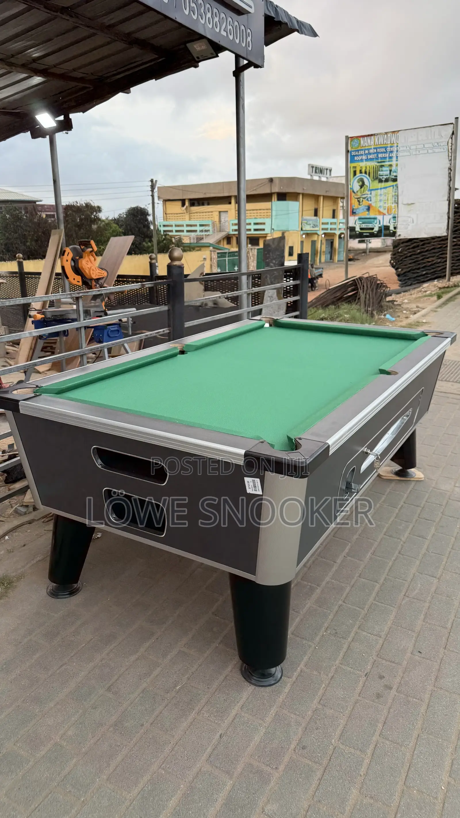 Standard Pool Tables From Germany Available for a Cool Price