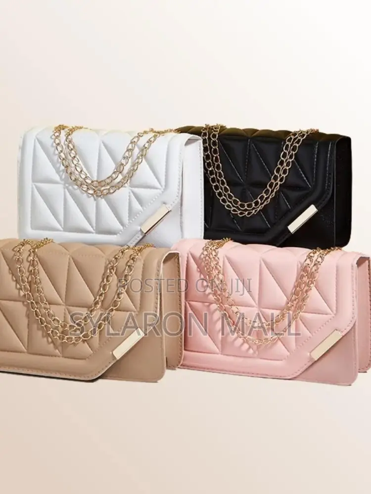 Quilted Chain Shoulder Bag
